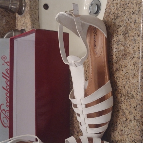 Breckelle's shoes size 8.5 - Picture 6 of 6